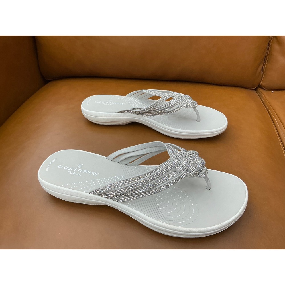 Clarks Breeze Gem Thong Sandals Womens 8 Silver New Rhinestone Cloudsteppers